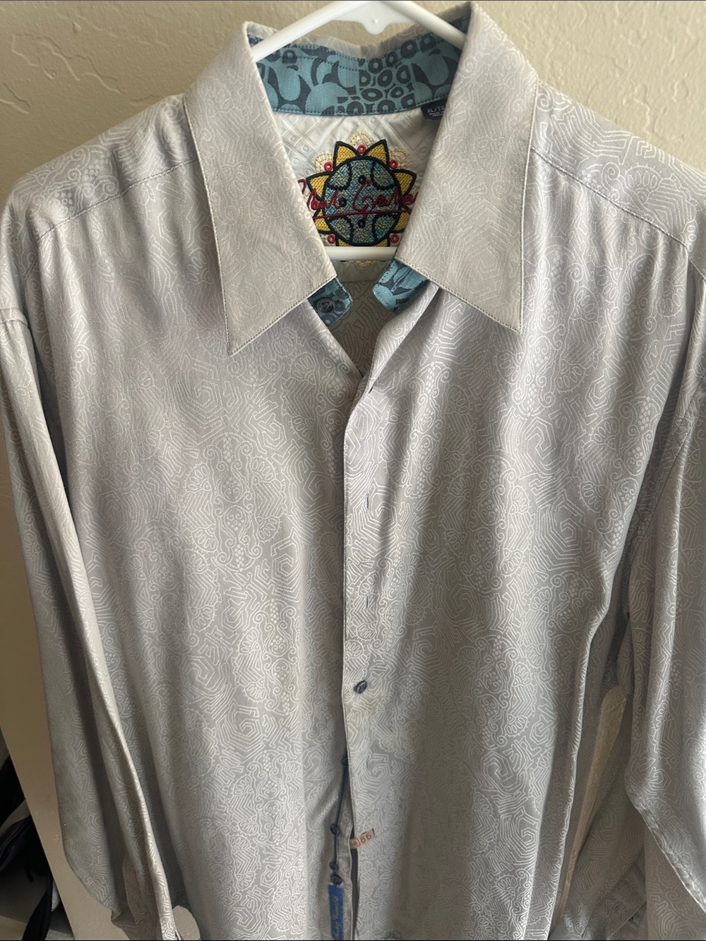 Robert Graham Light Gray Subtle Pattern Button-Down Shirt